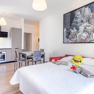 https://alessias-flat-milano-m3-corvetto.italymilanhotels.net